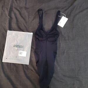 HALARA Classic Black Shapewear Bodysuit